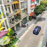 Studio Ho Hao Hon Quan 1 Luxury
