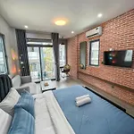 Studio Ho Hao Hon Quan 1 Luxury
