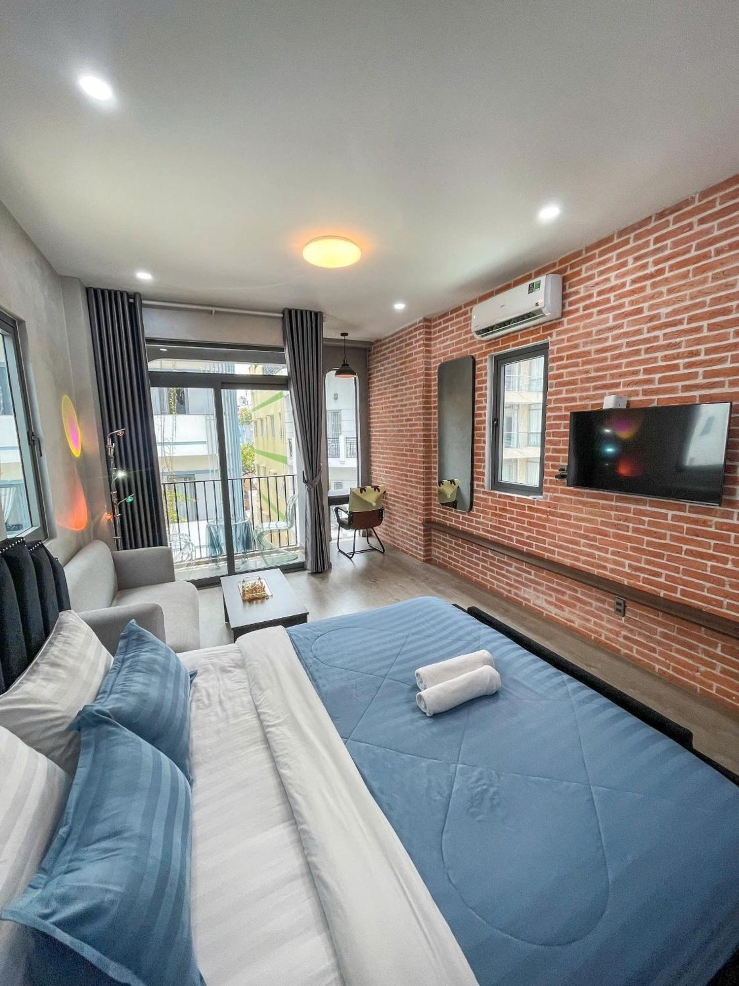 Ho Hao Hon Quan 1 Luxury Apartment